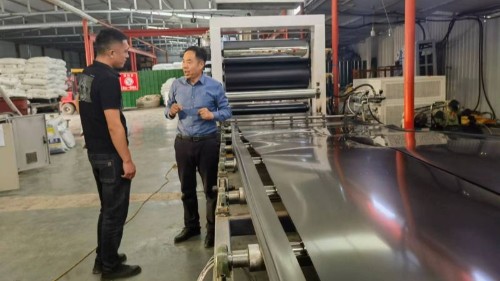 山西振德興購電熱熔帶生產(chǎn)線(xiàn)：以品質(zhì)為橋，共筑堅固合作之基